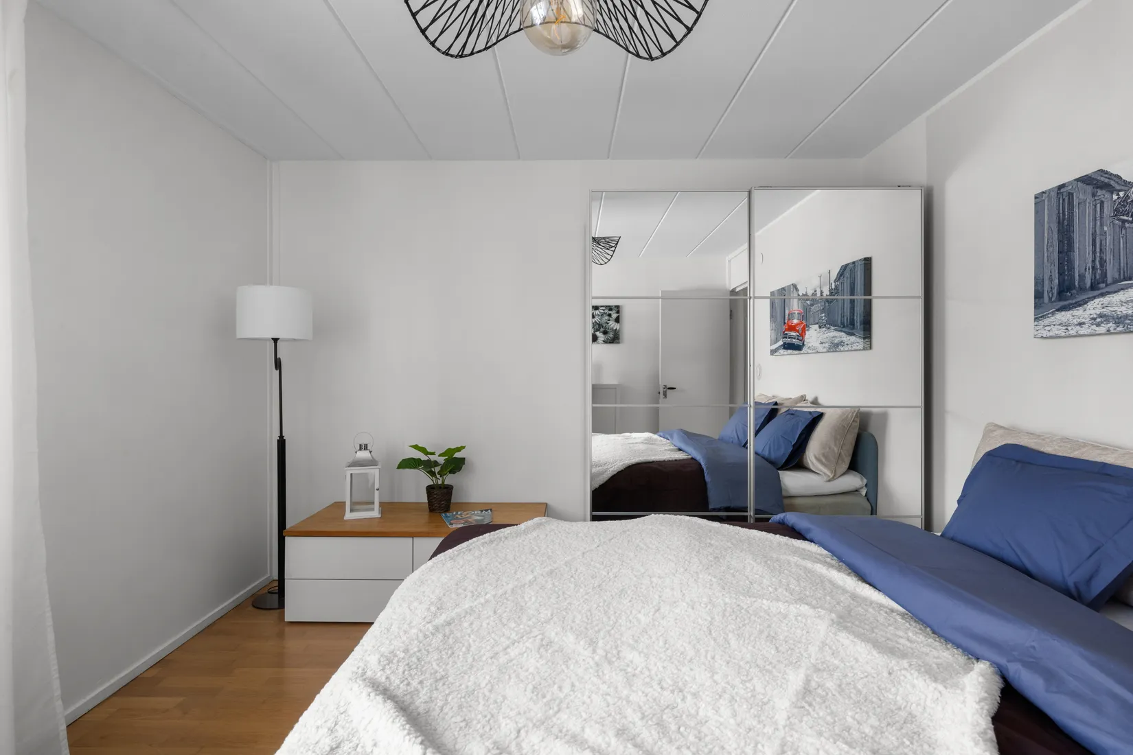 Radhus, Högholmsgränd 35, Skärholmen, Stockholm