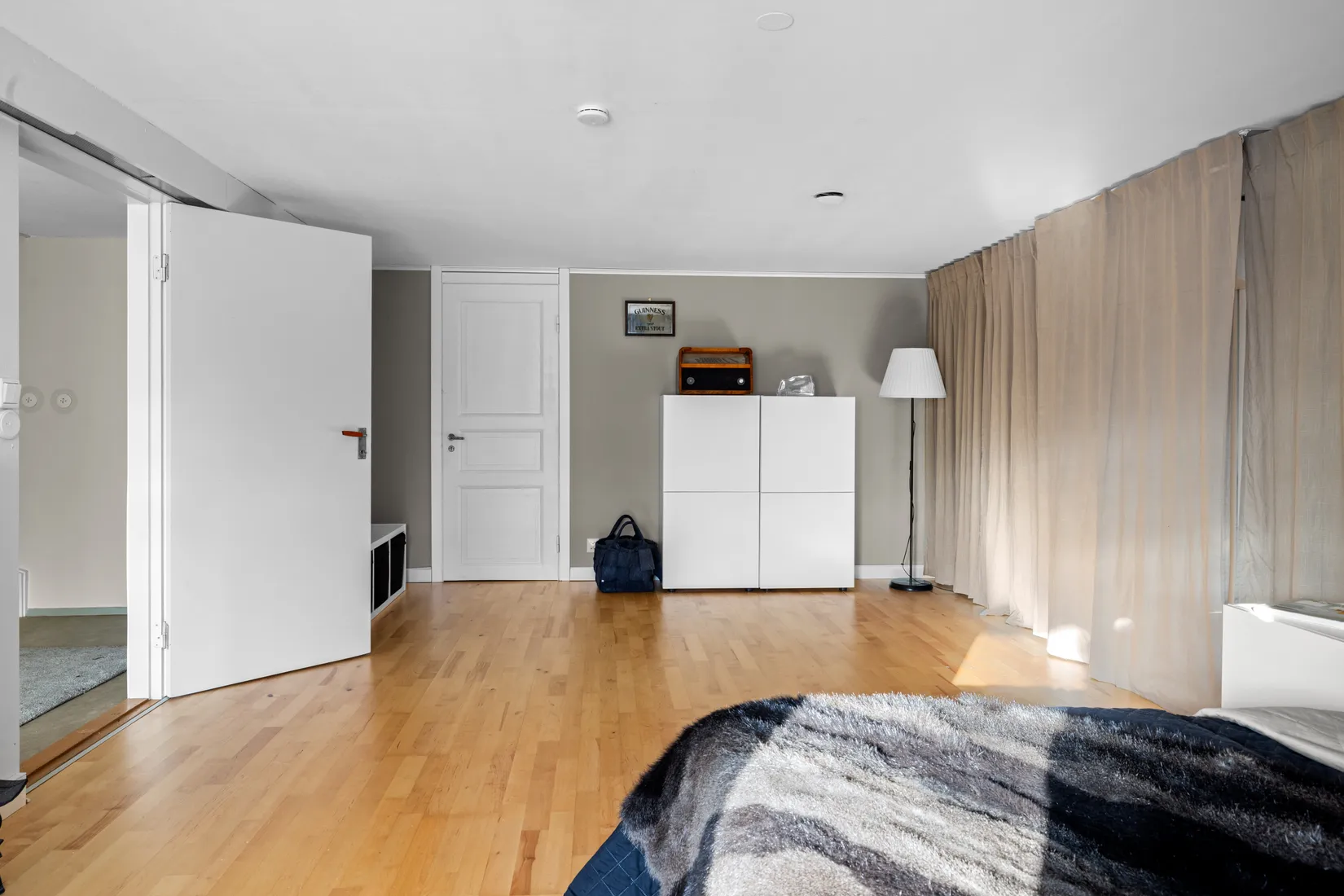 Radhus, Högholmsgränd 35, Skärholmen, Stockholm