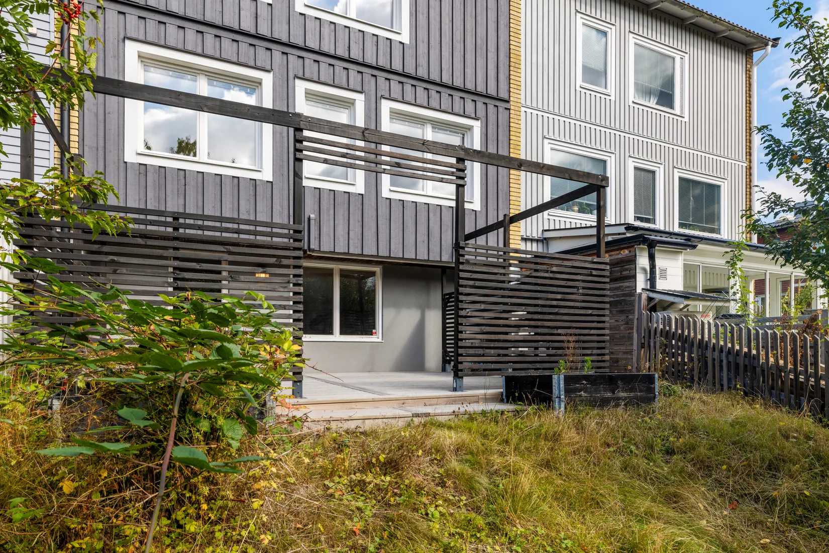 Radhus, Högholmsgränd 35, Skärholmen, Stockholm