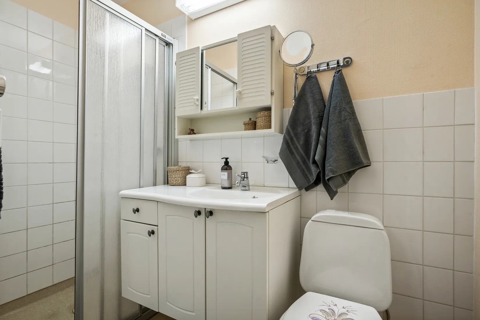 Bostadsrätt, Kabeluddsvägen 14, Gribbylund, Täby