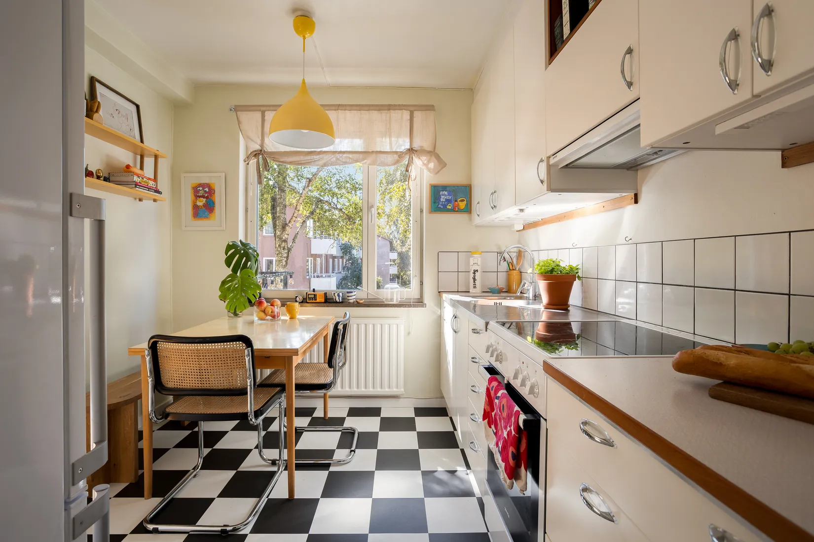 Bostadsrätt, Emågatan 39, 2tr, Bagarmossen, Stockholm