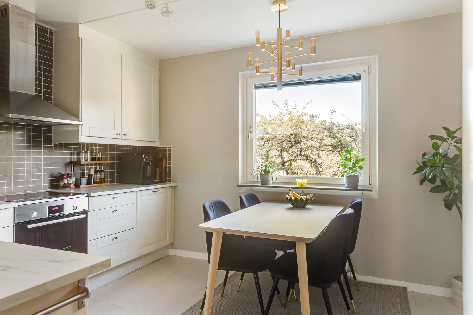 Bostadsrätt, Tegvägen 32, Viksjö, Järfälla