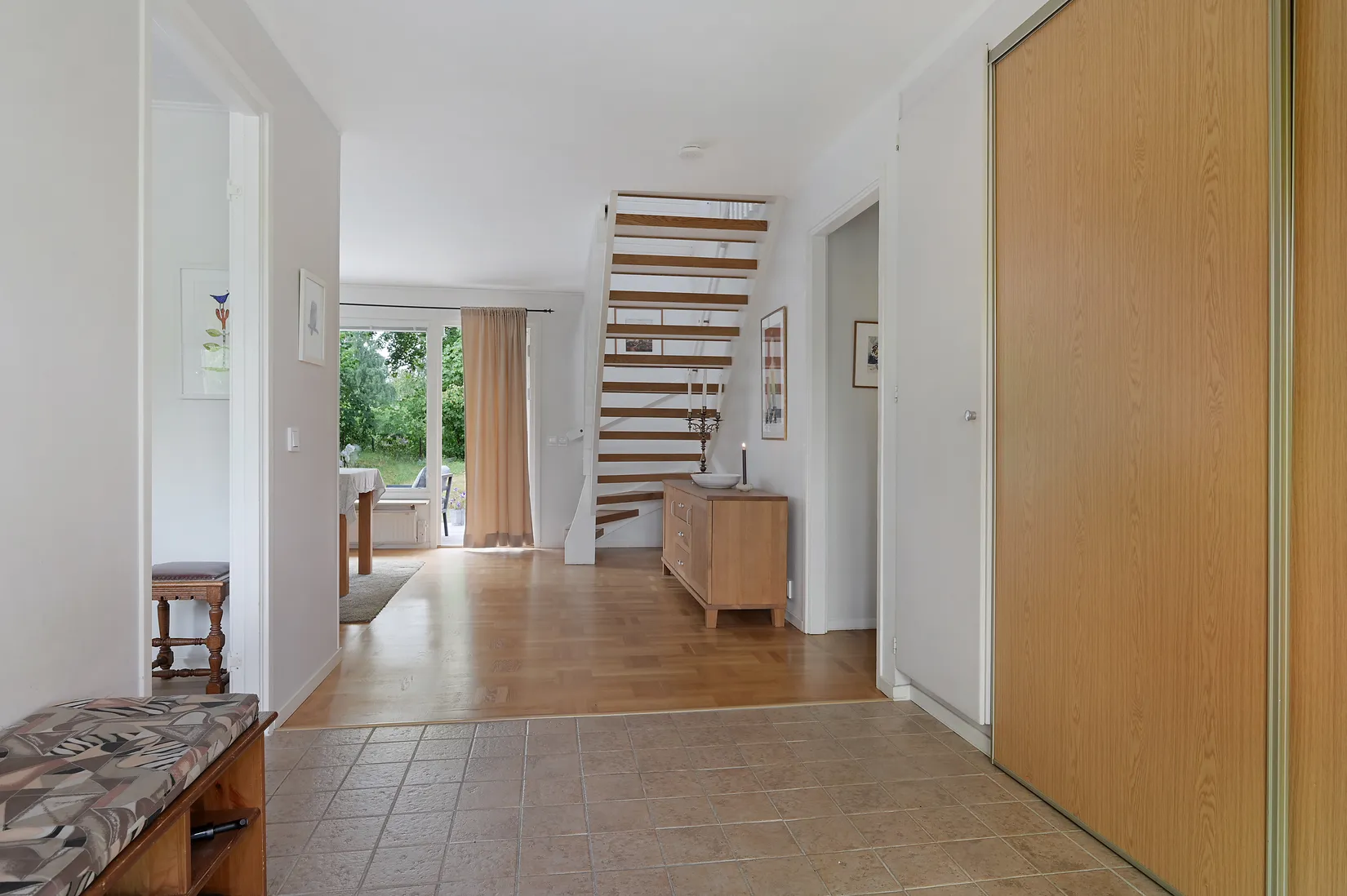 Villa, Pilotvägen 2B, Barkarby, Järfälla