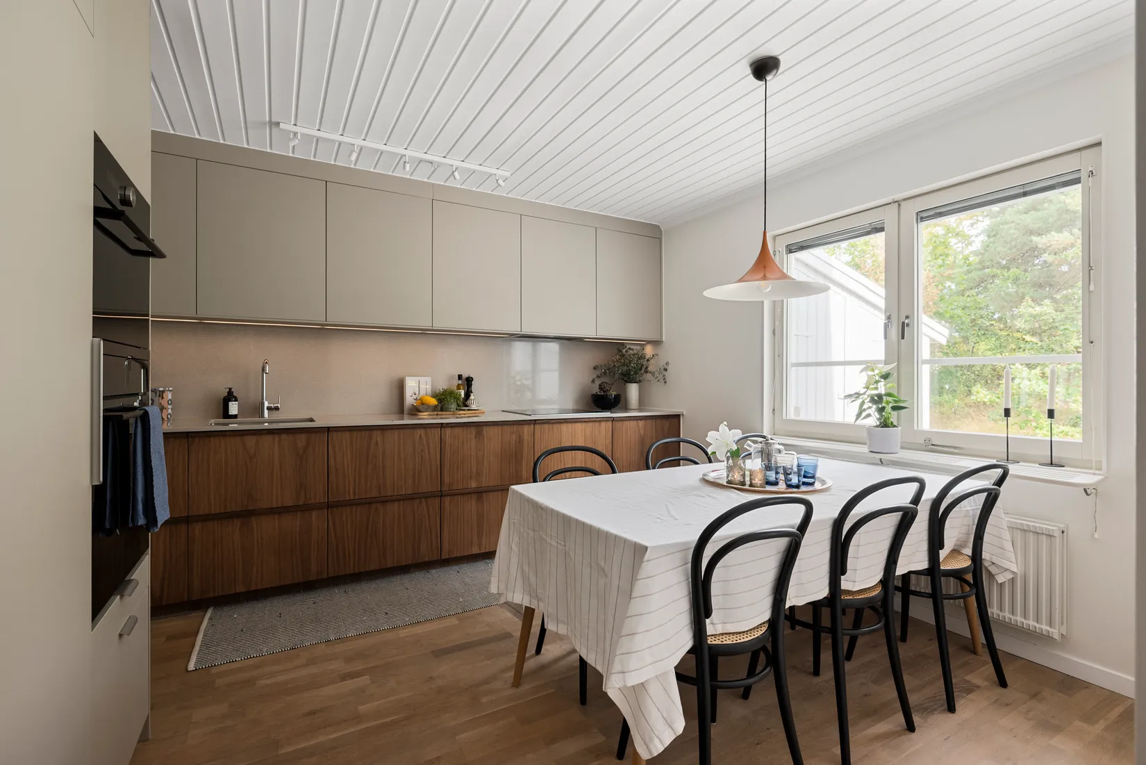 Radhus, Gränsvägen 406, Nälsta, Stockholm