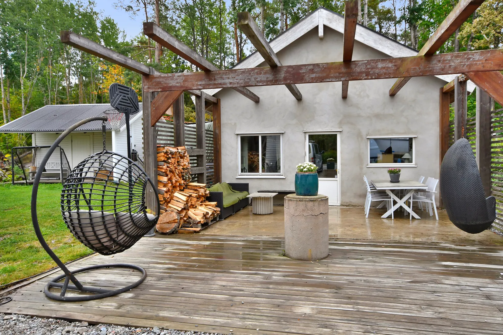 Villa, Högmoravägen 48 A & B, Huddinge kommun, Huddinge