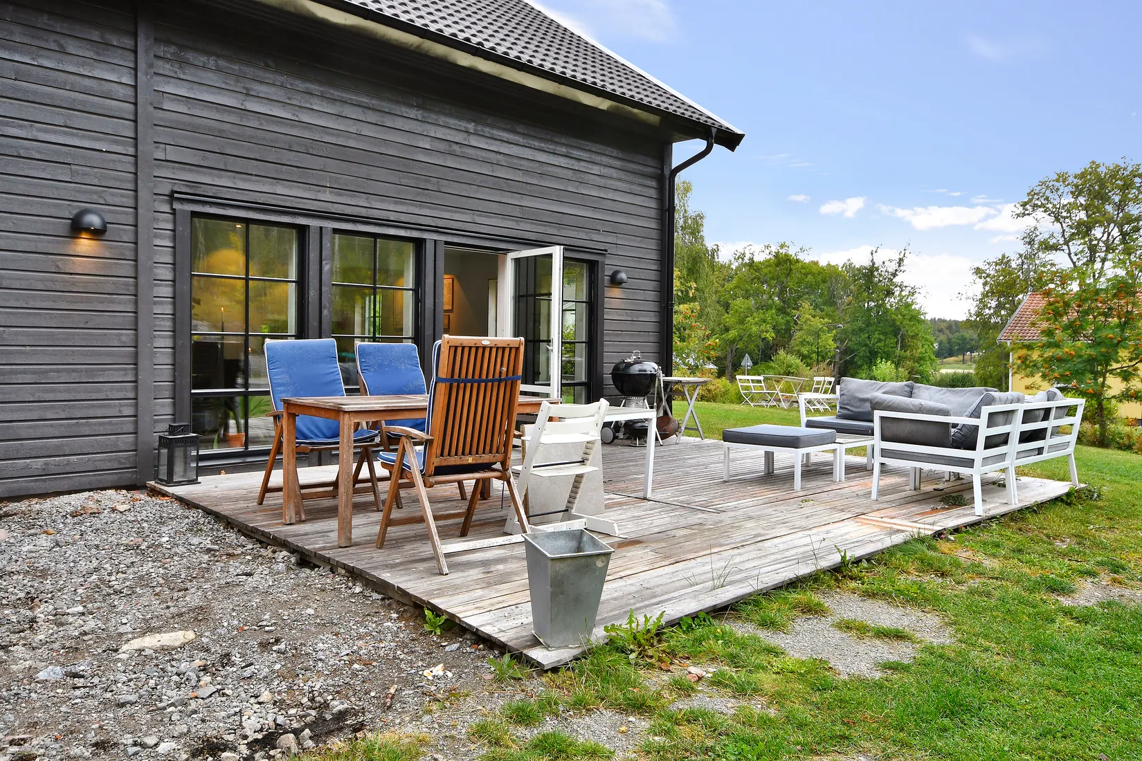 Villa, Högmoravägen 48 A & B, Huddinge kommun, Huddinge