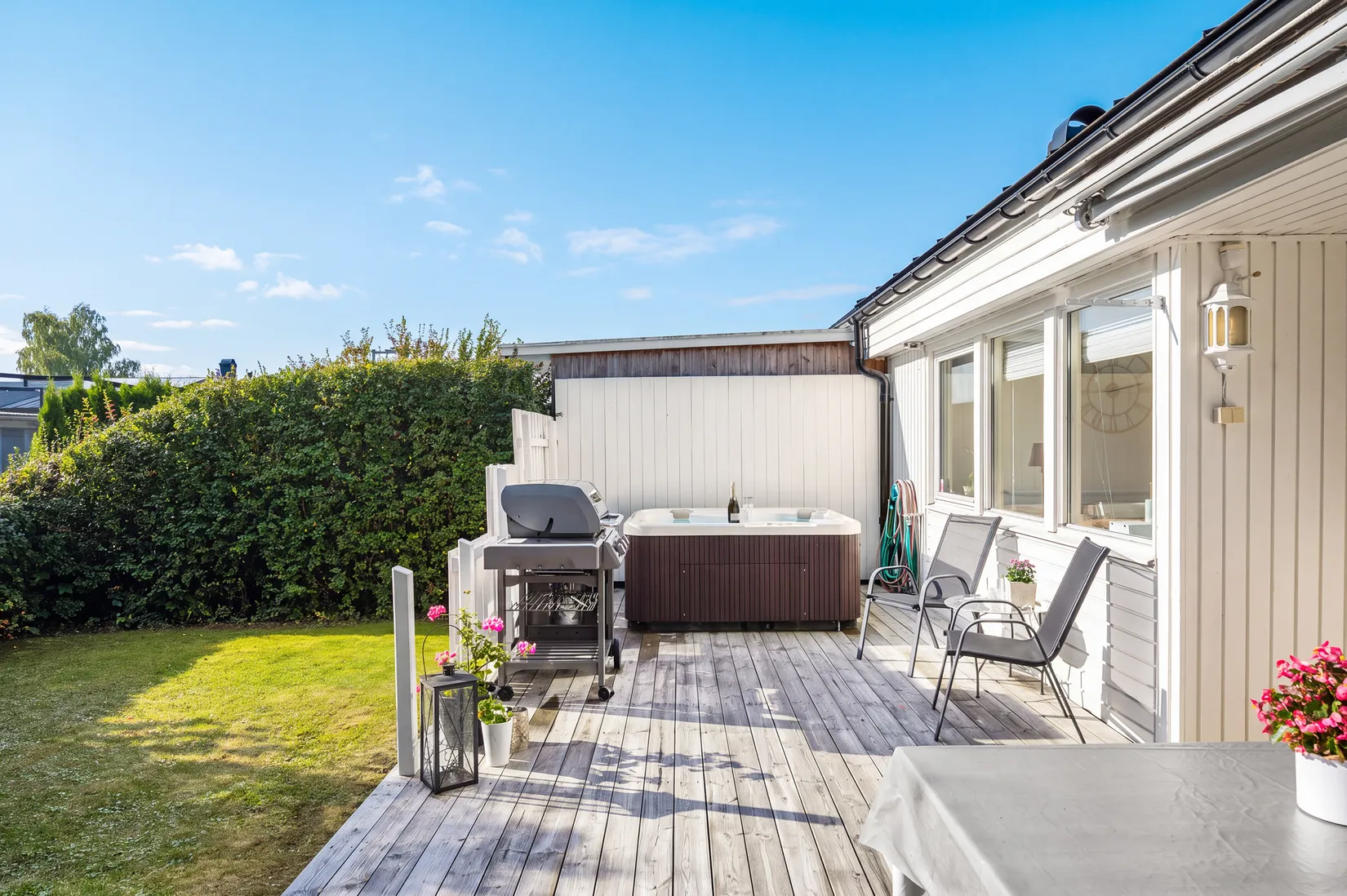 Radhus, Braxengränd 34, Viksjö, Järfälla