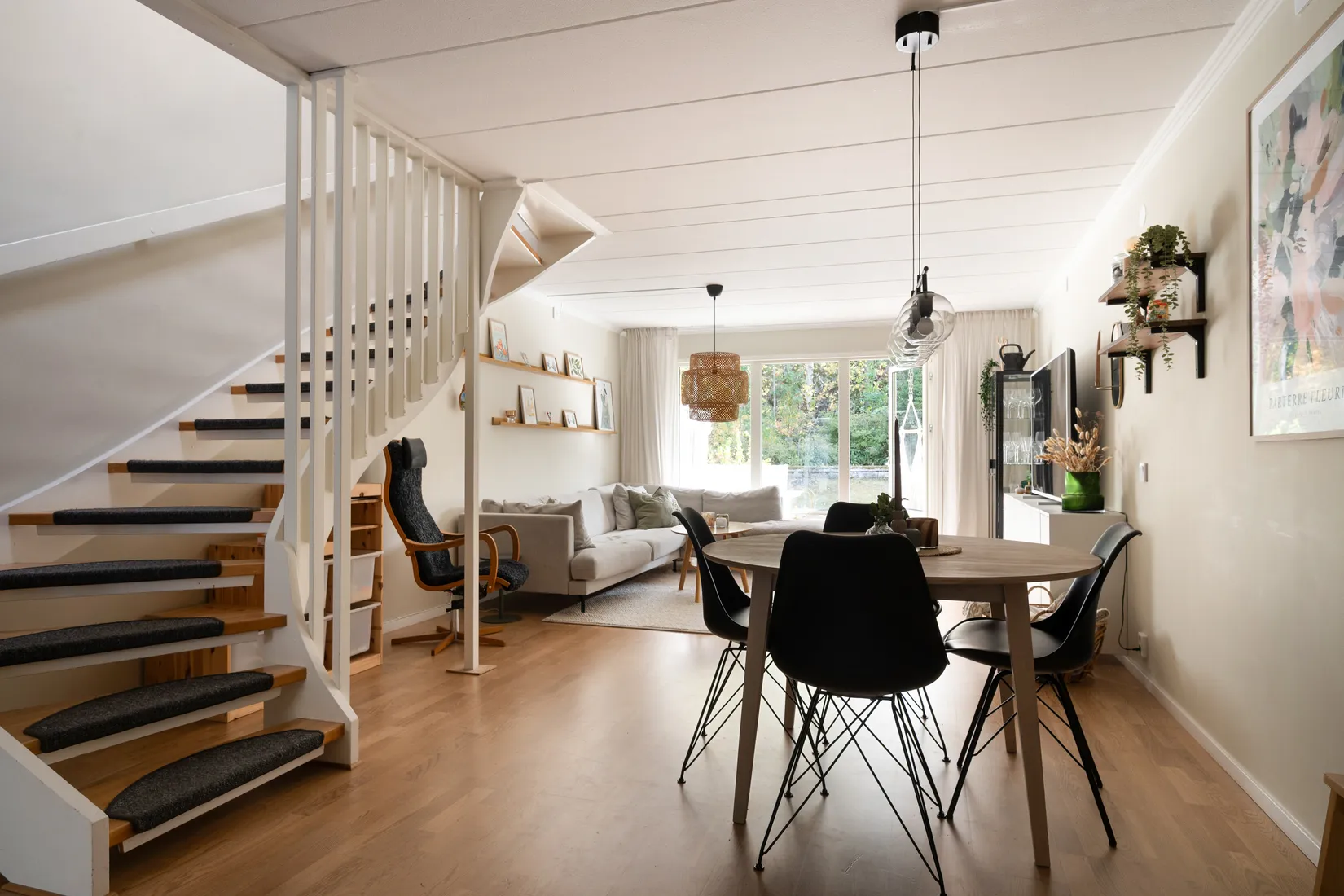 Radhus, Byggmästarvägen 39, Utsälje, Huddinge