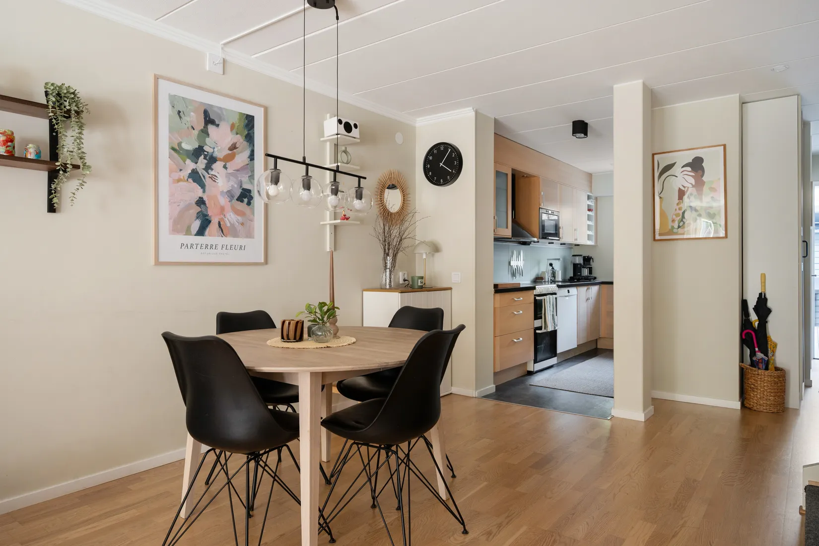 Radhus, Byggmästarvägen 39, Utsälje, Huddinge