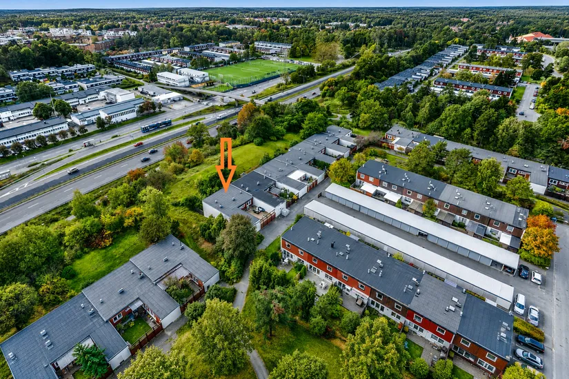 Radhus, Lapphundsgränd 35, Sköndal - Norra Sköndal, Stockholm