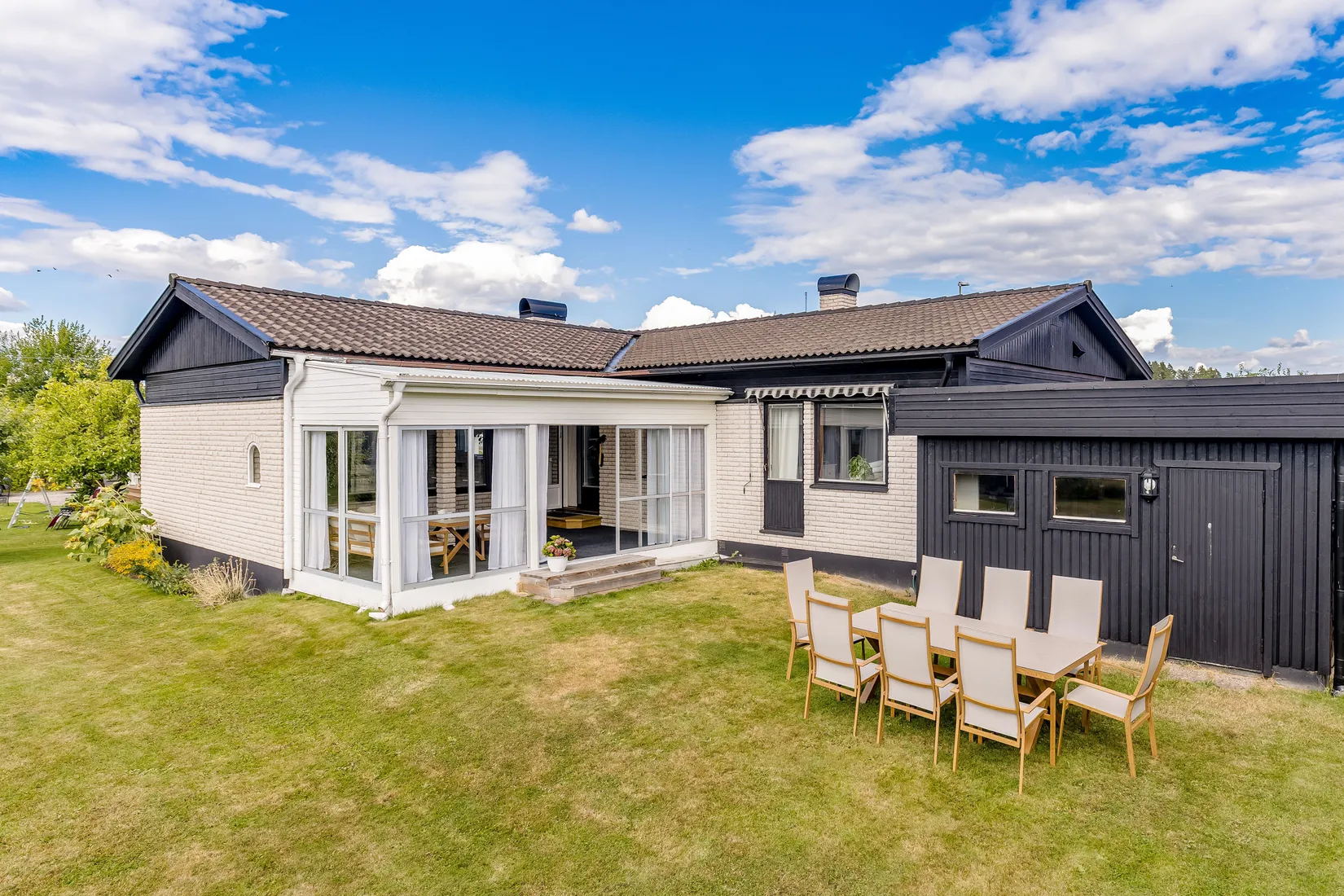 Villa, Hedvägen 6, Solsidan, Ludvika