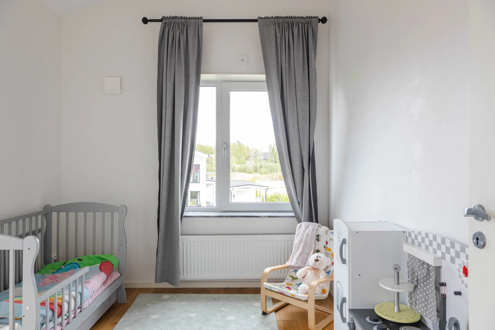 Radhus, Skogsbetesvägen 18, Gäddeholm, Västerås