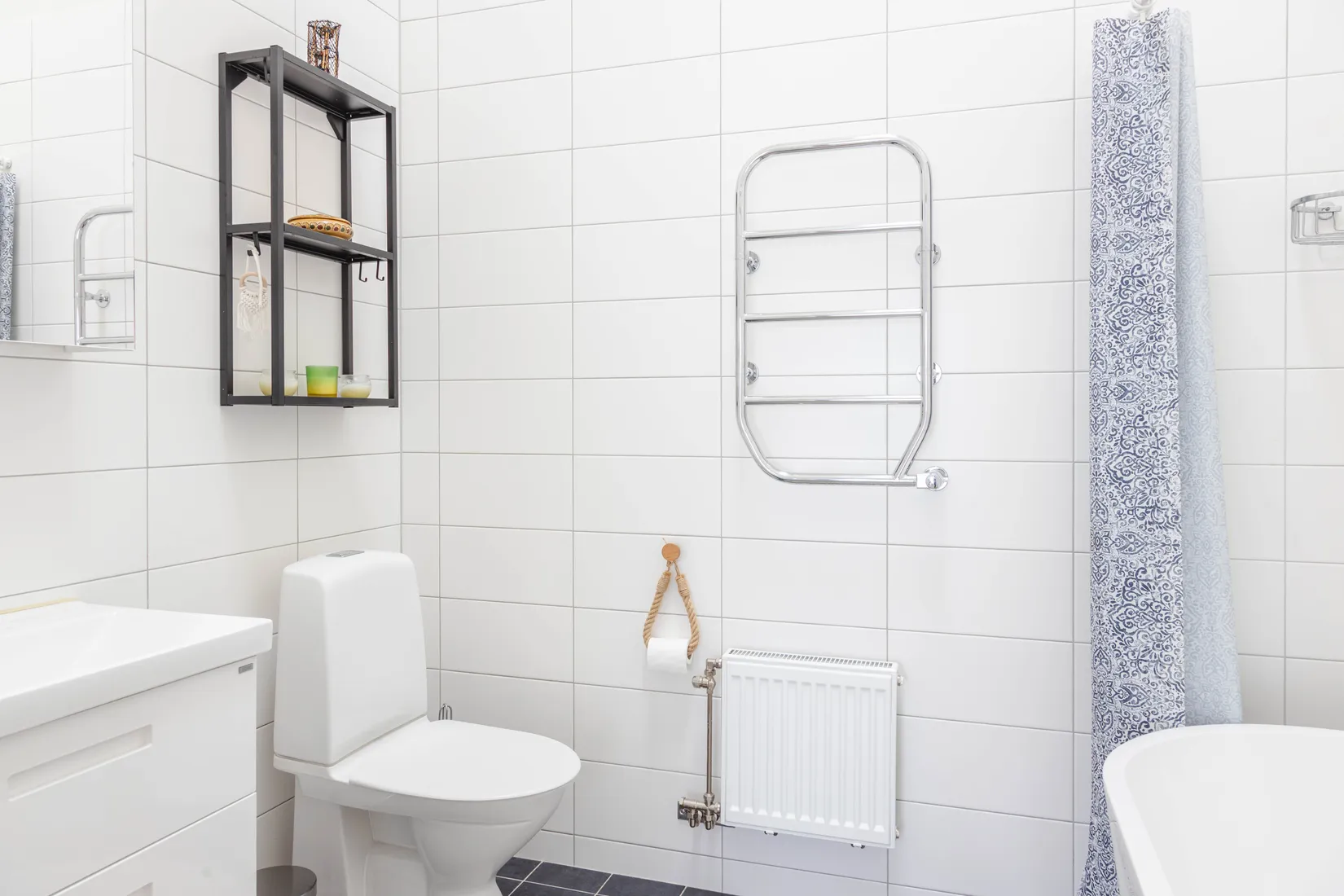 Radhus, Skogsbetesvägen 18, Gäddeholm, Västerås