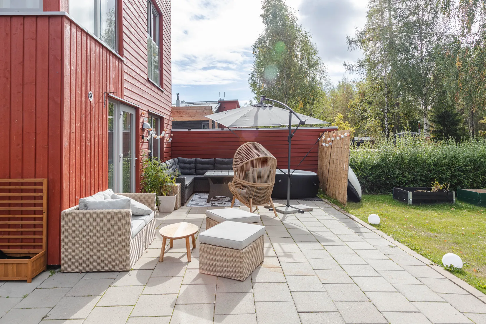 Radhus, Skogsbetesvägen 18, Gäddeholm, Västerås