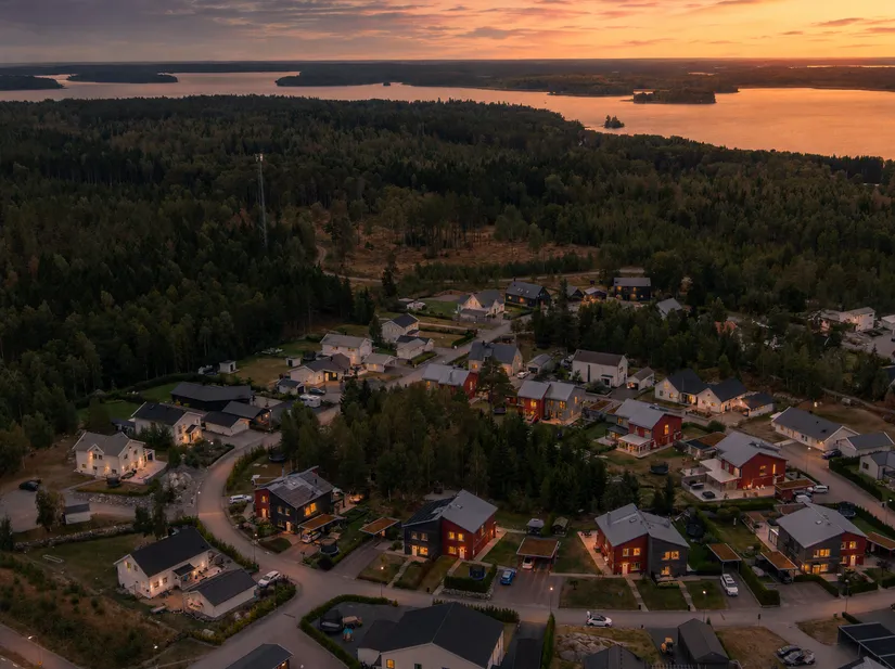 Radhus, Skogsbetesvägen 18, Gäddeholm, Västerås