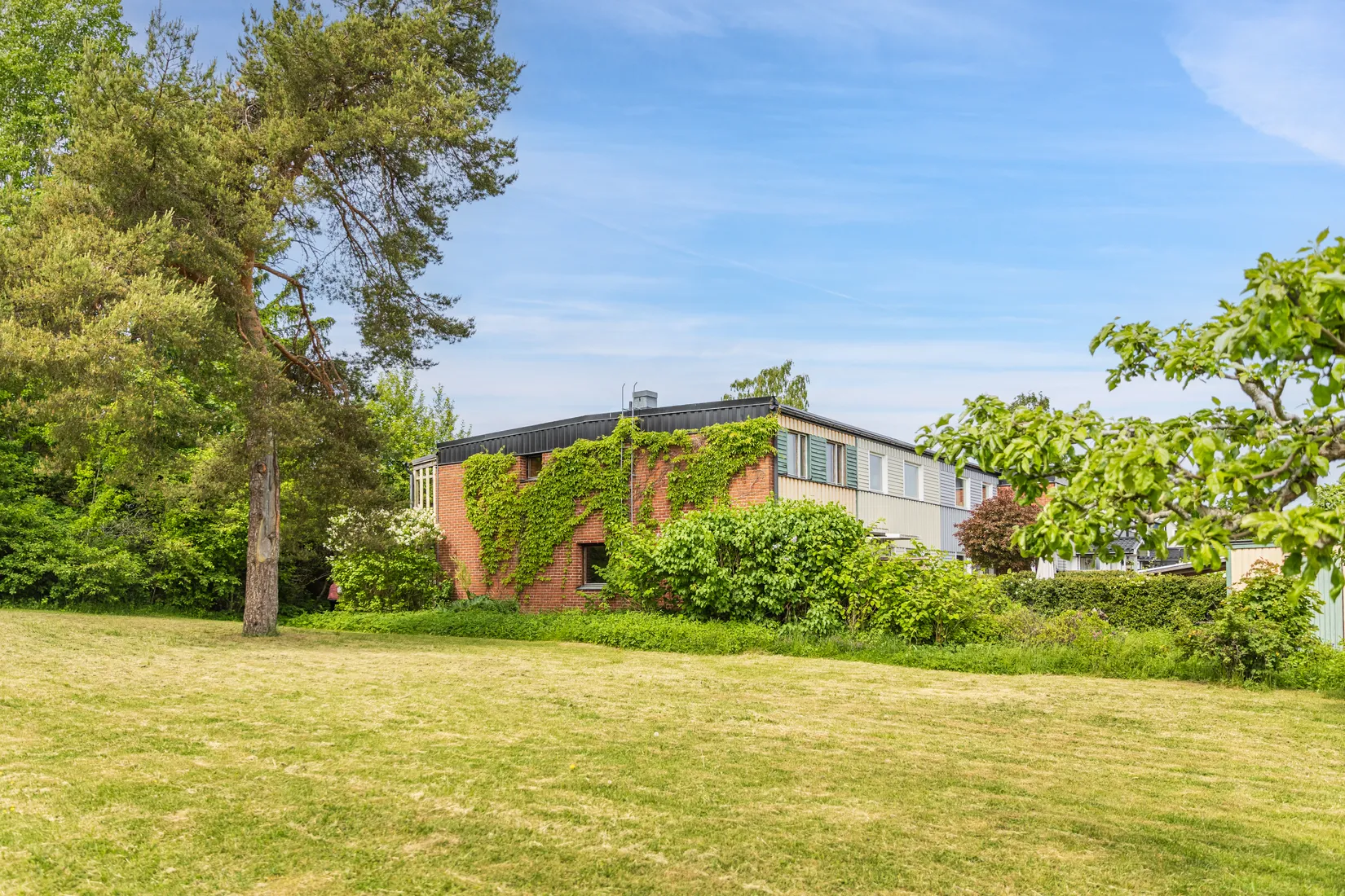 Radhus, Gribbylunds allé 40, Gribbylund, Täby