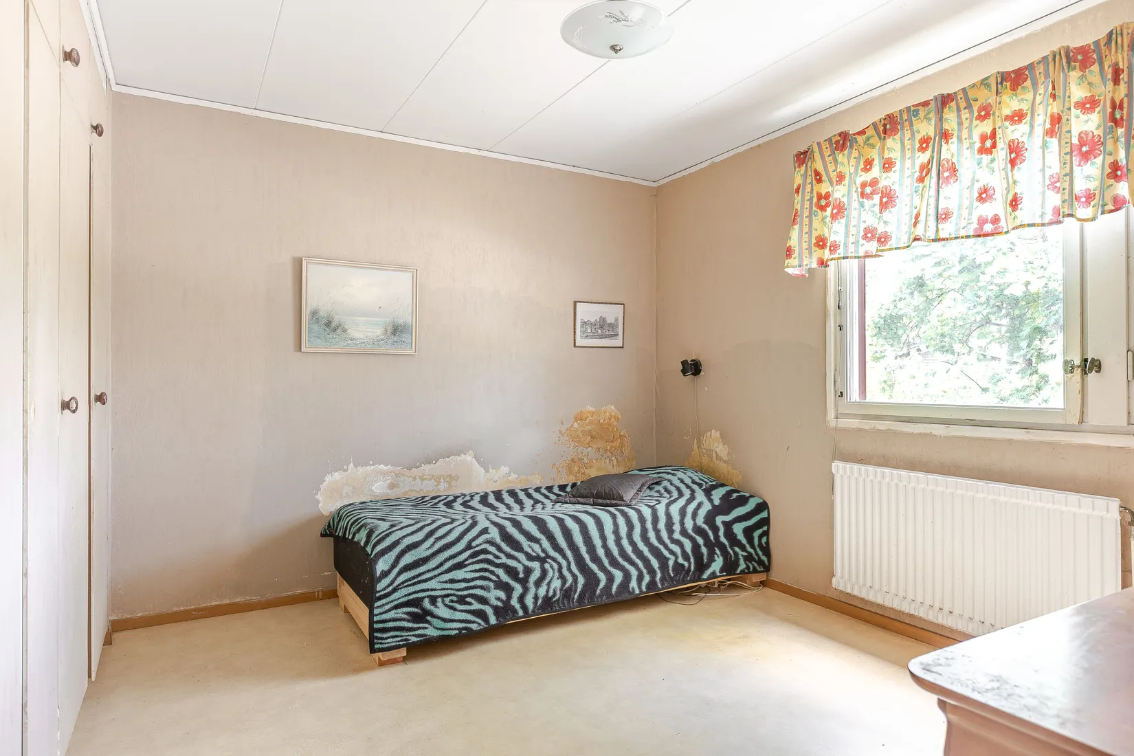 Radhus, Leverstadsvägen 77, Leverstad, Mariestad