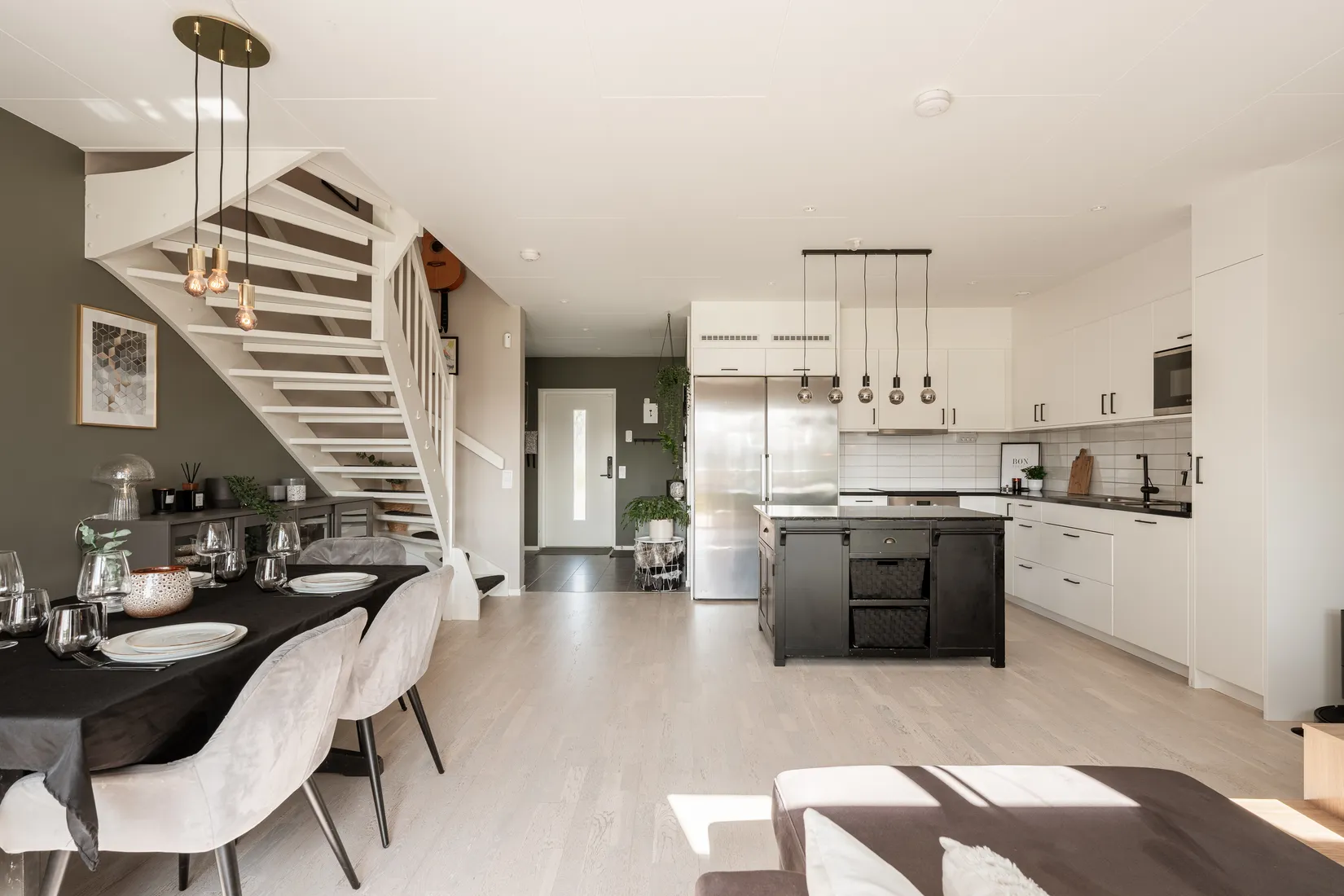 Radhus, Gulsparvvägen 45, Brittsbo, Östersund