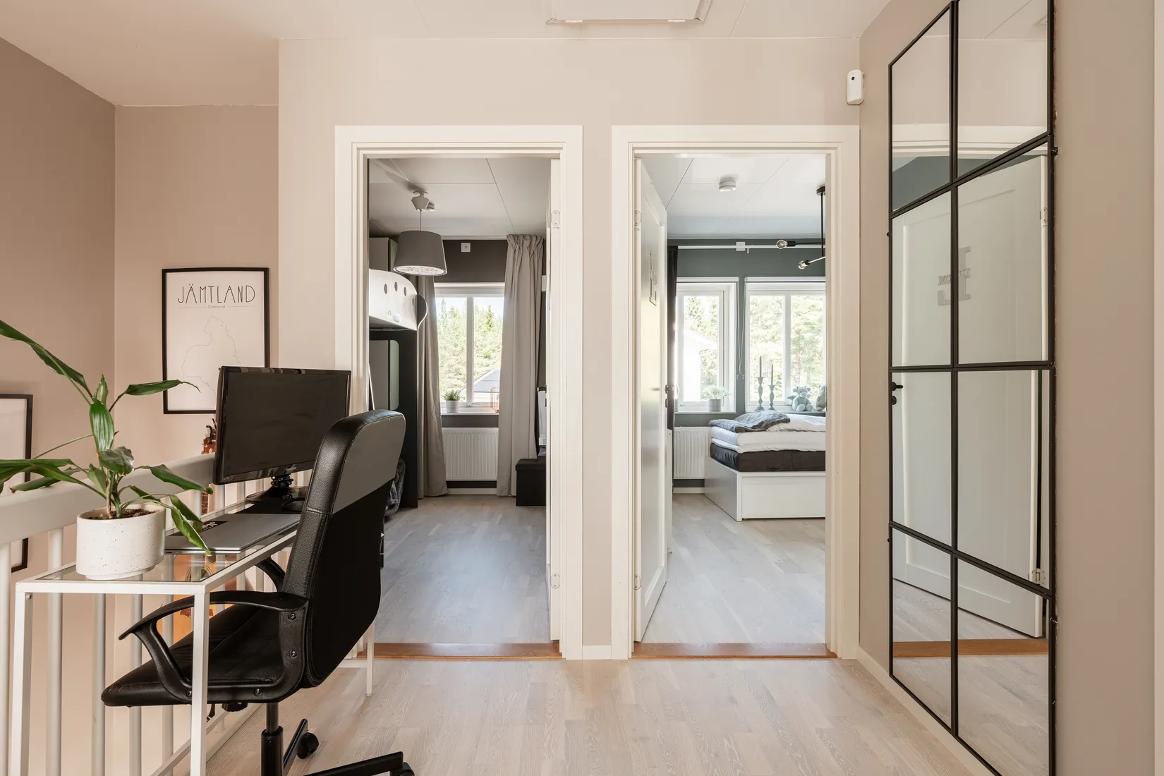 Radhus, Gulsparvvägen 45, Brittsbo, Östersund