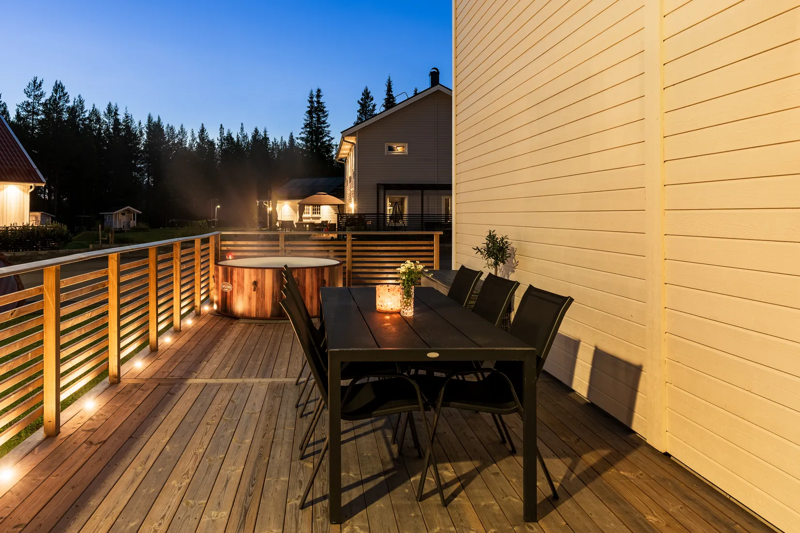 Radhus, Gulsparvvägen 45, Brittsbo, Östersund