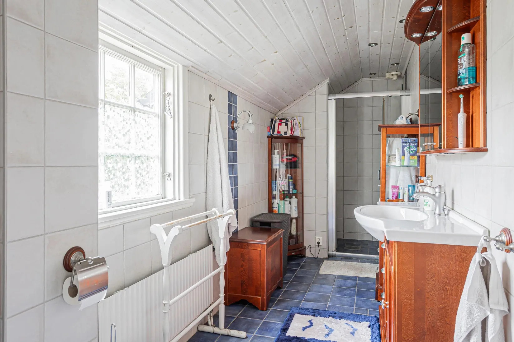 Villa, Kapellvägen 9, Blåsbo, Västerås