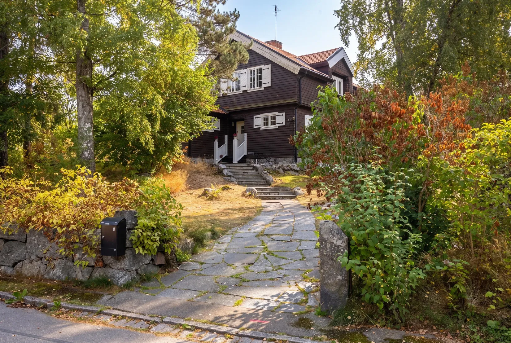 Villa, Kapellvägen 9, Blåsbo, Västerås