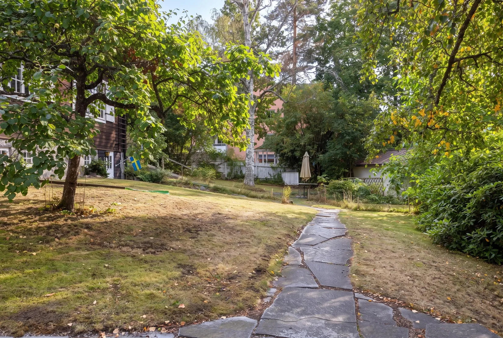 Villa, Kapellvägen 9, Blåsbo, Västerås