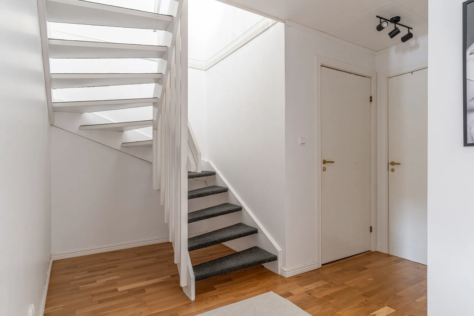 Villa, Gamla vägen 19D, Hällby, Eskilstuna