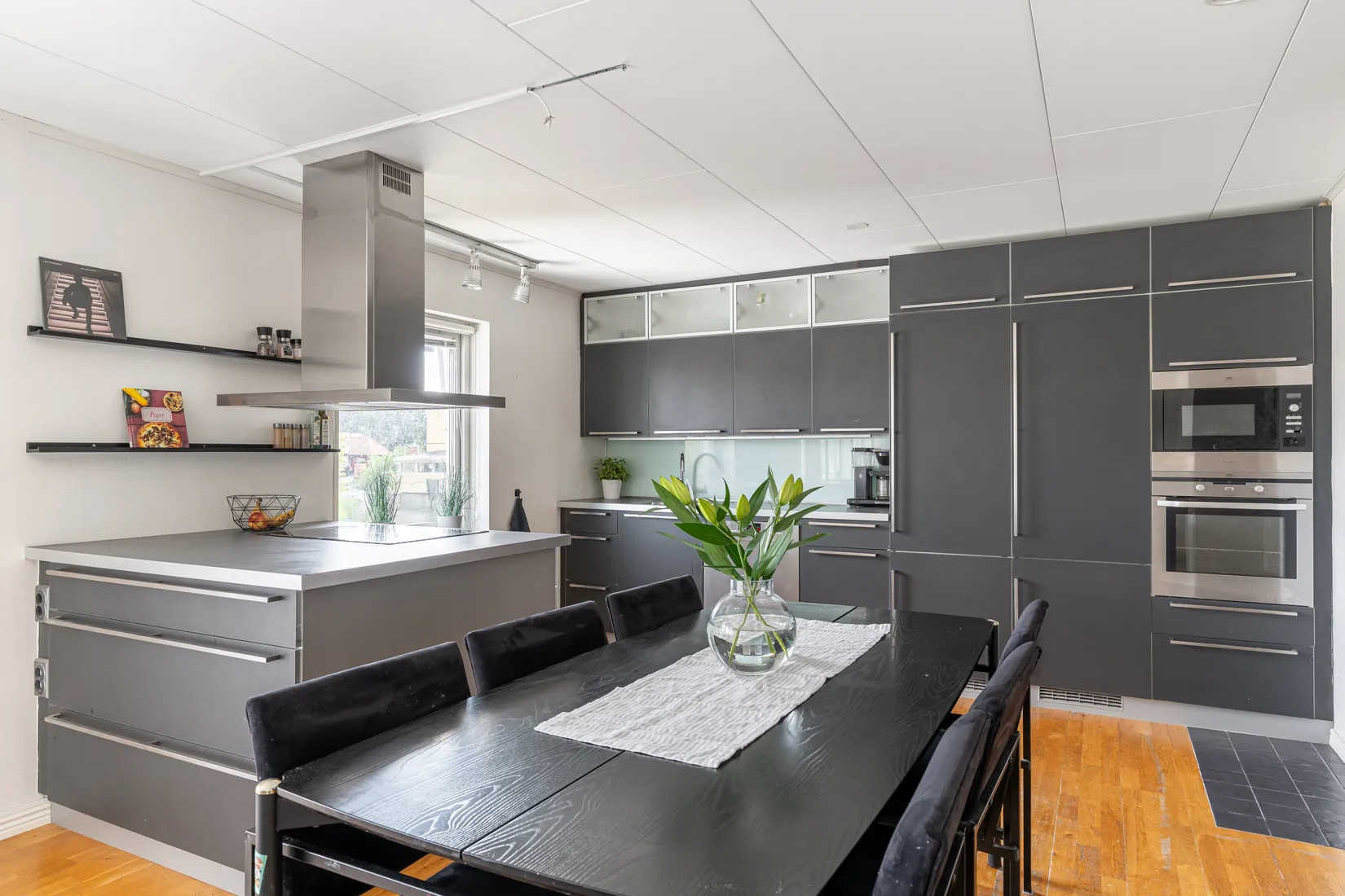Villa, Gamla vägen 19D, Hällby, Eskilstuna