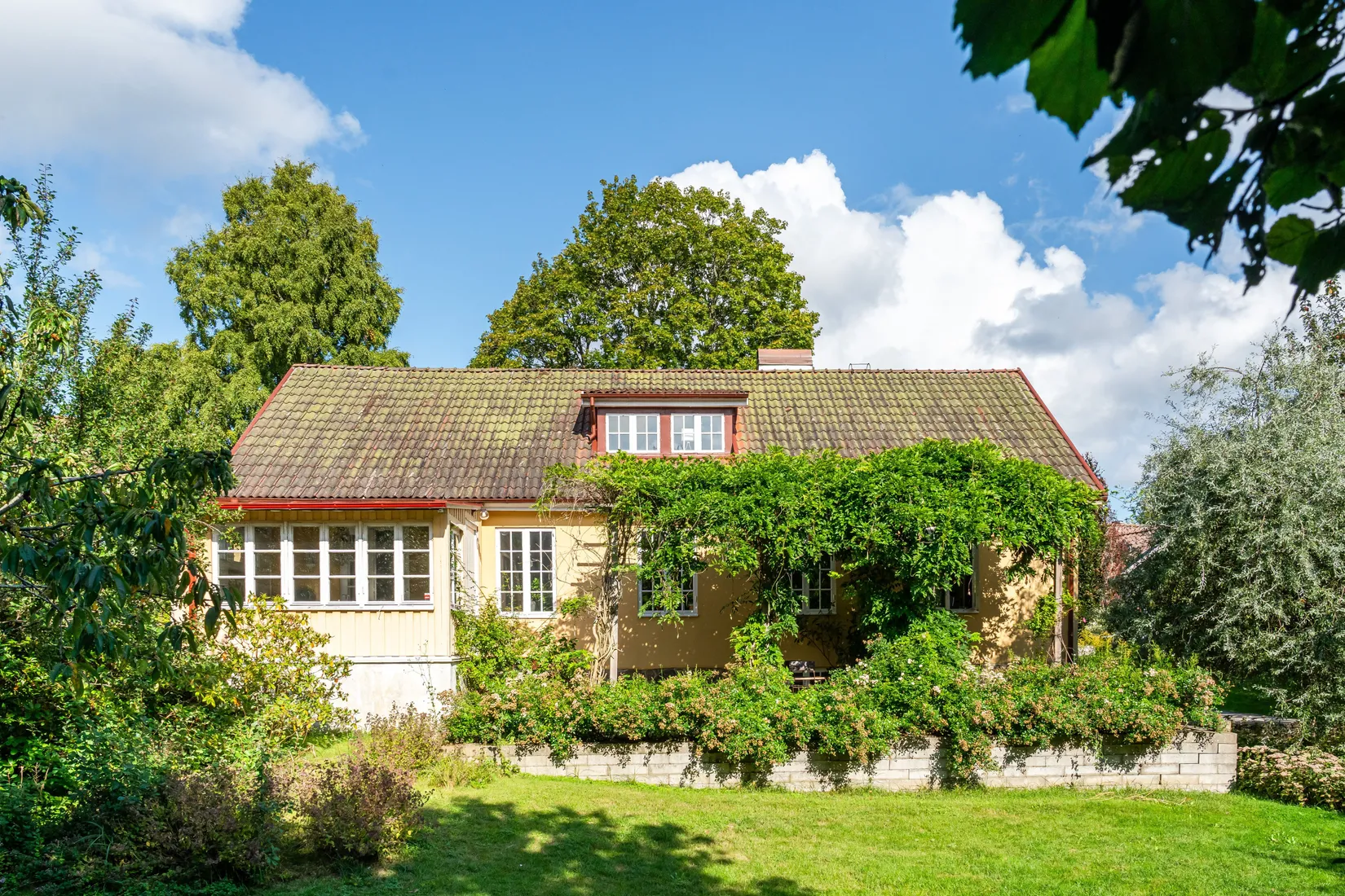 Villa, Eriksgatan 14, Centralt, Höör
