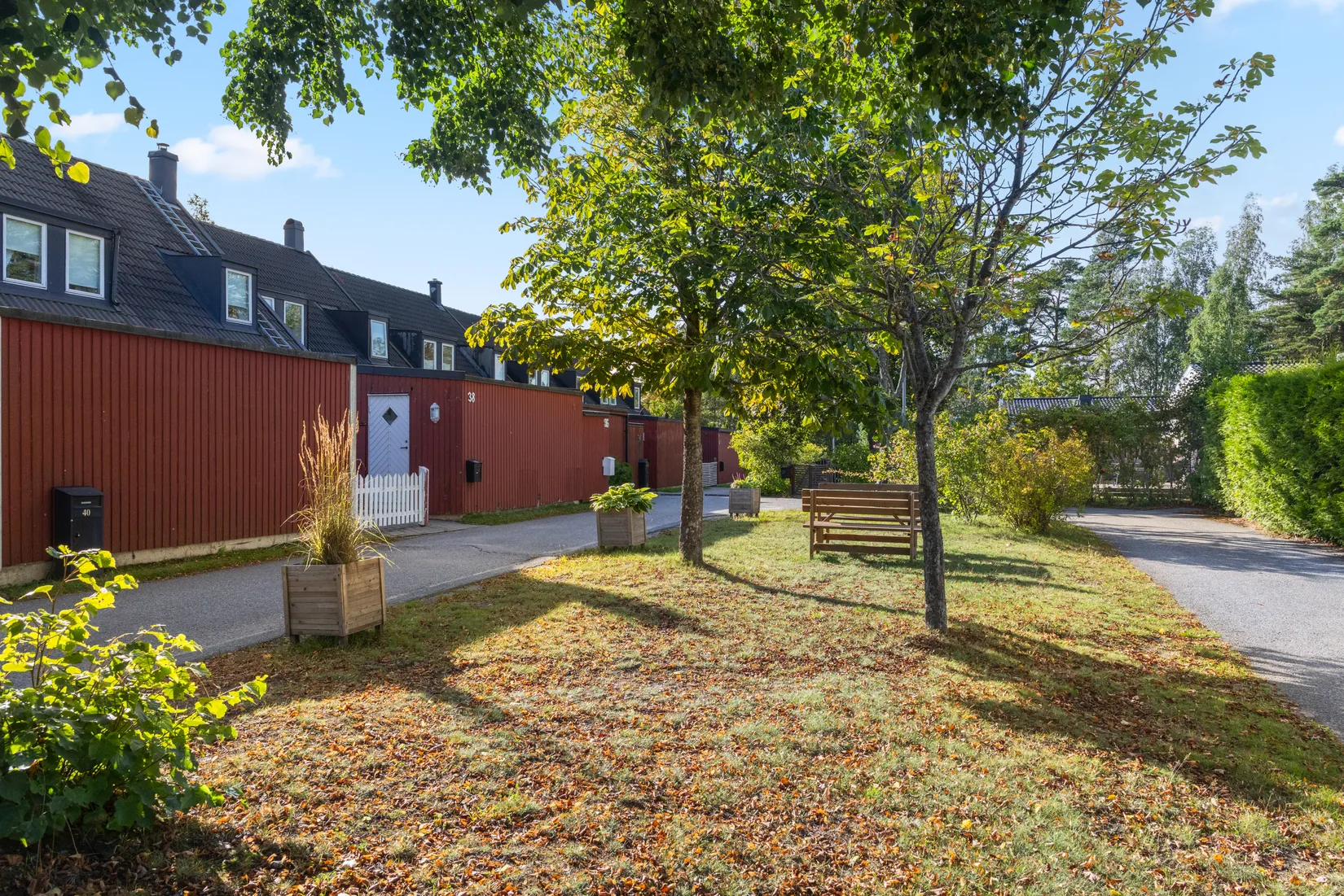 Radhus, Korpvägen 32, Tumba - Skäcklinge, Botkyrka