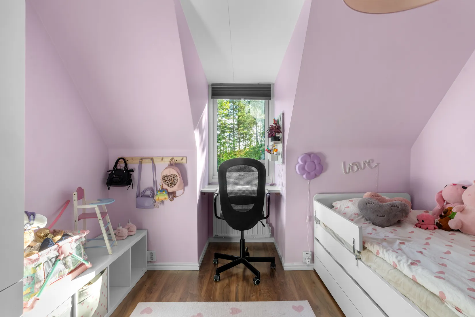 Radhus, Korpvägen 32, Tumba - Skäcklinge, Botkyrka