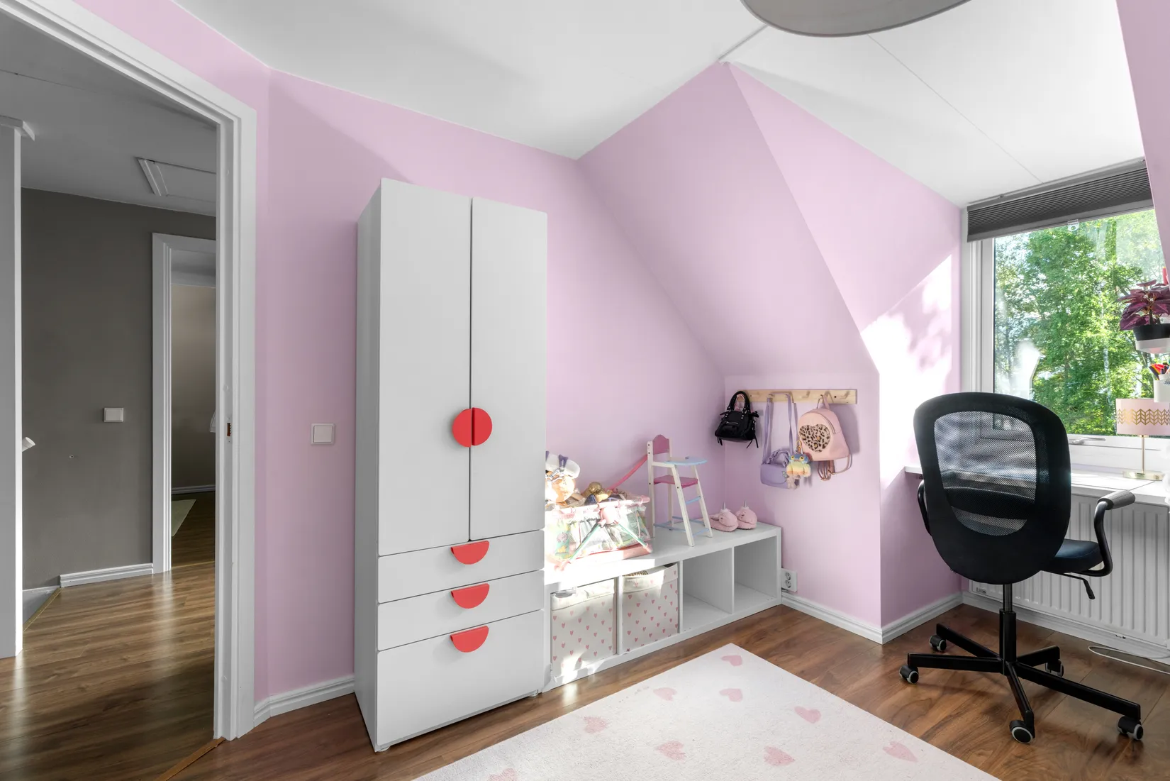 Radhus, Korpvägen 32, Tumba - Skäcklinge, Botkyrka