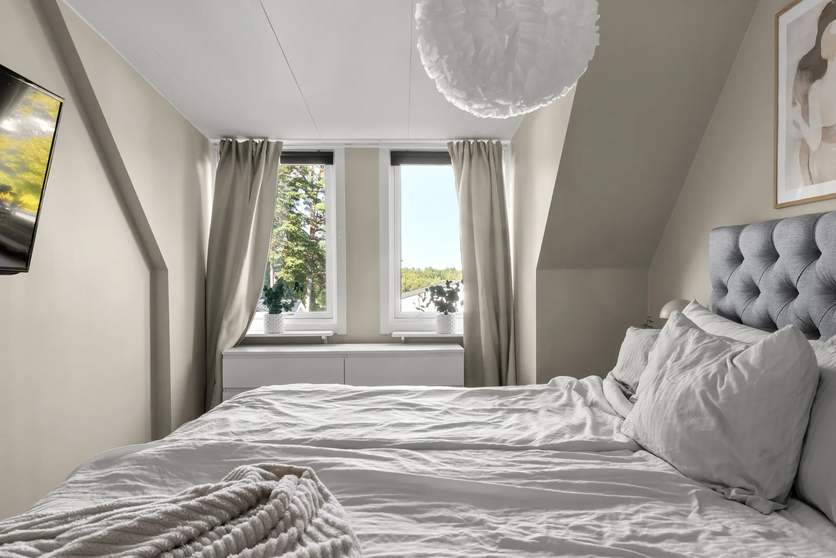 Radhus, Korpvägen 32, Tumba - Skäcklinge, Botkyrka