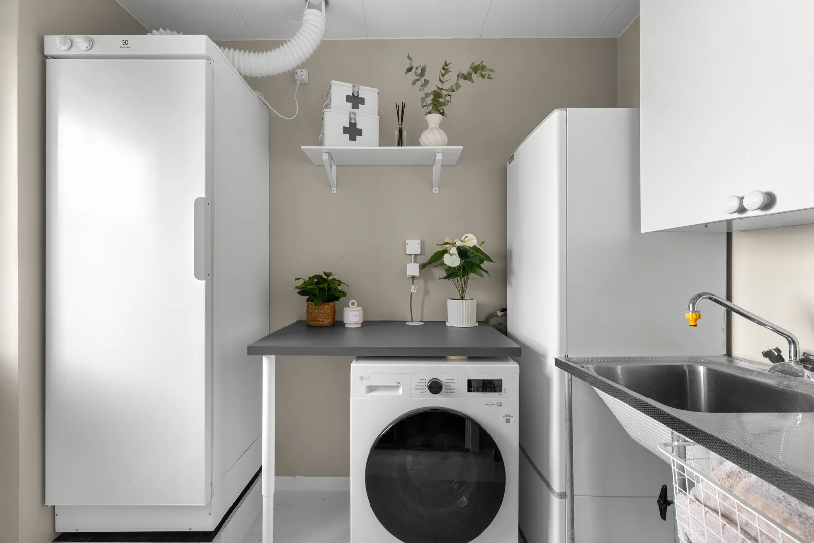 Radhus, Korpvägen 32, Tumba - Skäcklinge, Botkyrka