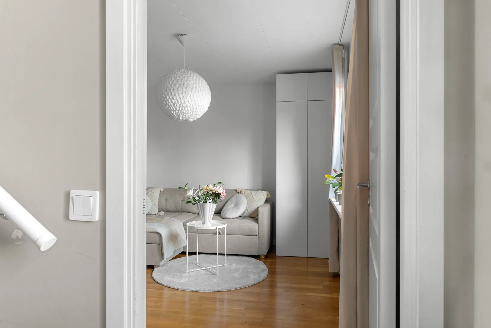 Radhus, Korpvägen 32, Tumba - Skäcklinge, Botkyrka