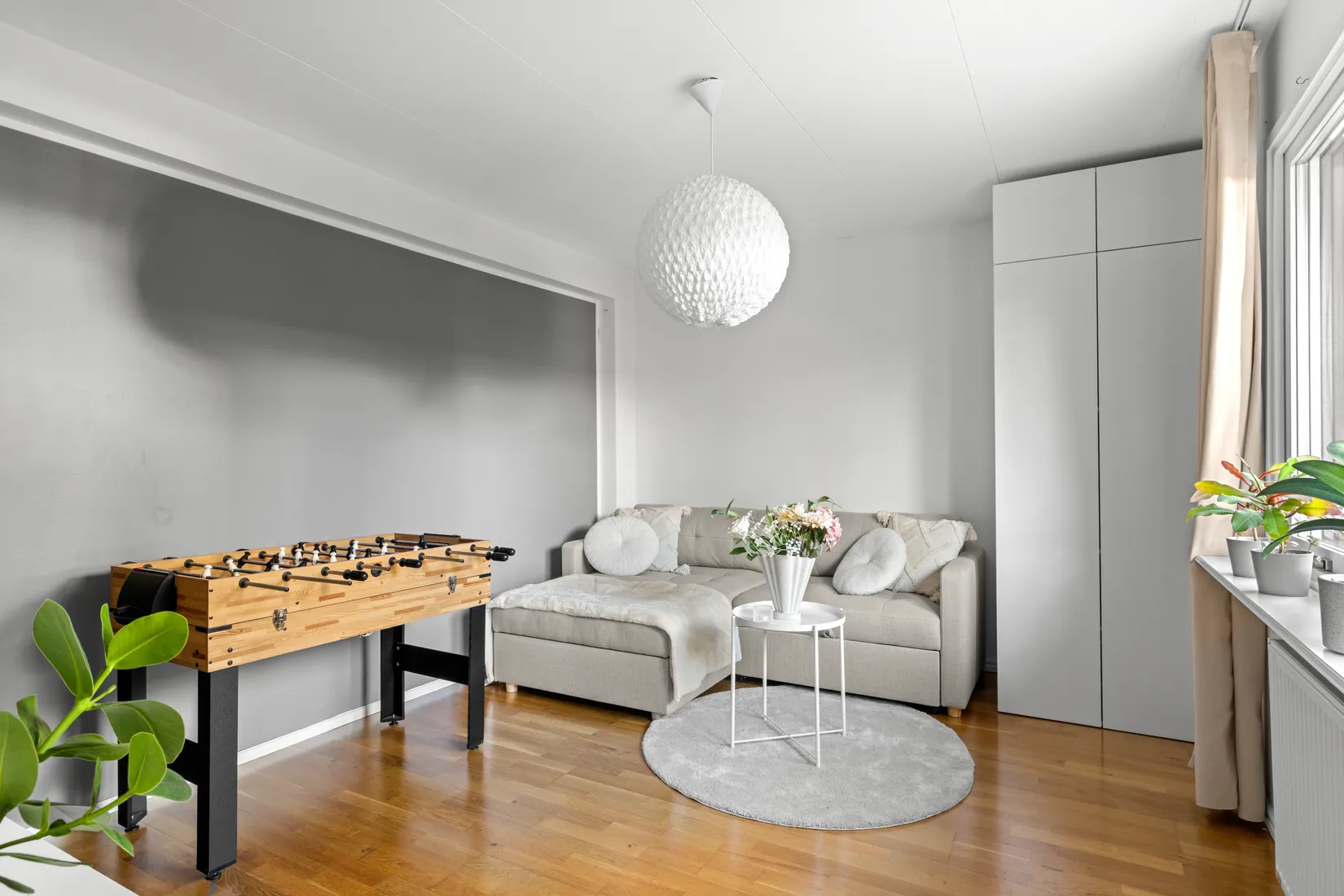Radhus, Korpvägen 32, Tumba - Skäcklinge, Botkyrka