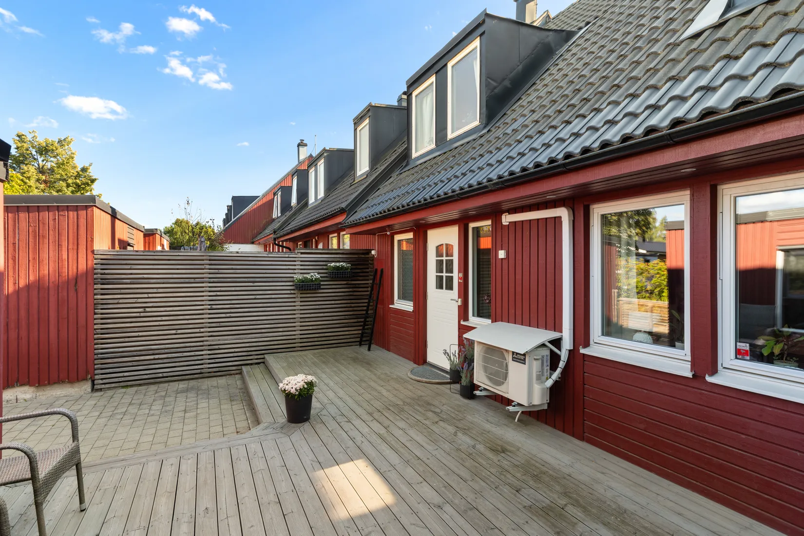 Radhus, Korpvägen 32, Tumba - Skäcklinge, Botkyrka
