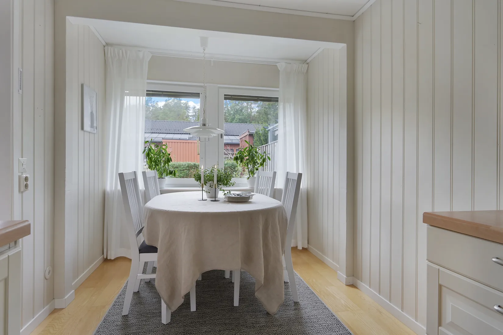 Radhus, Polstjärnans gränd 53, Skälby, Järfälla