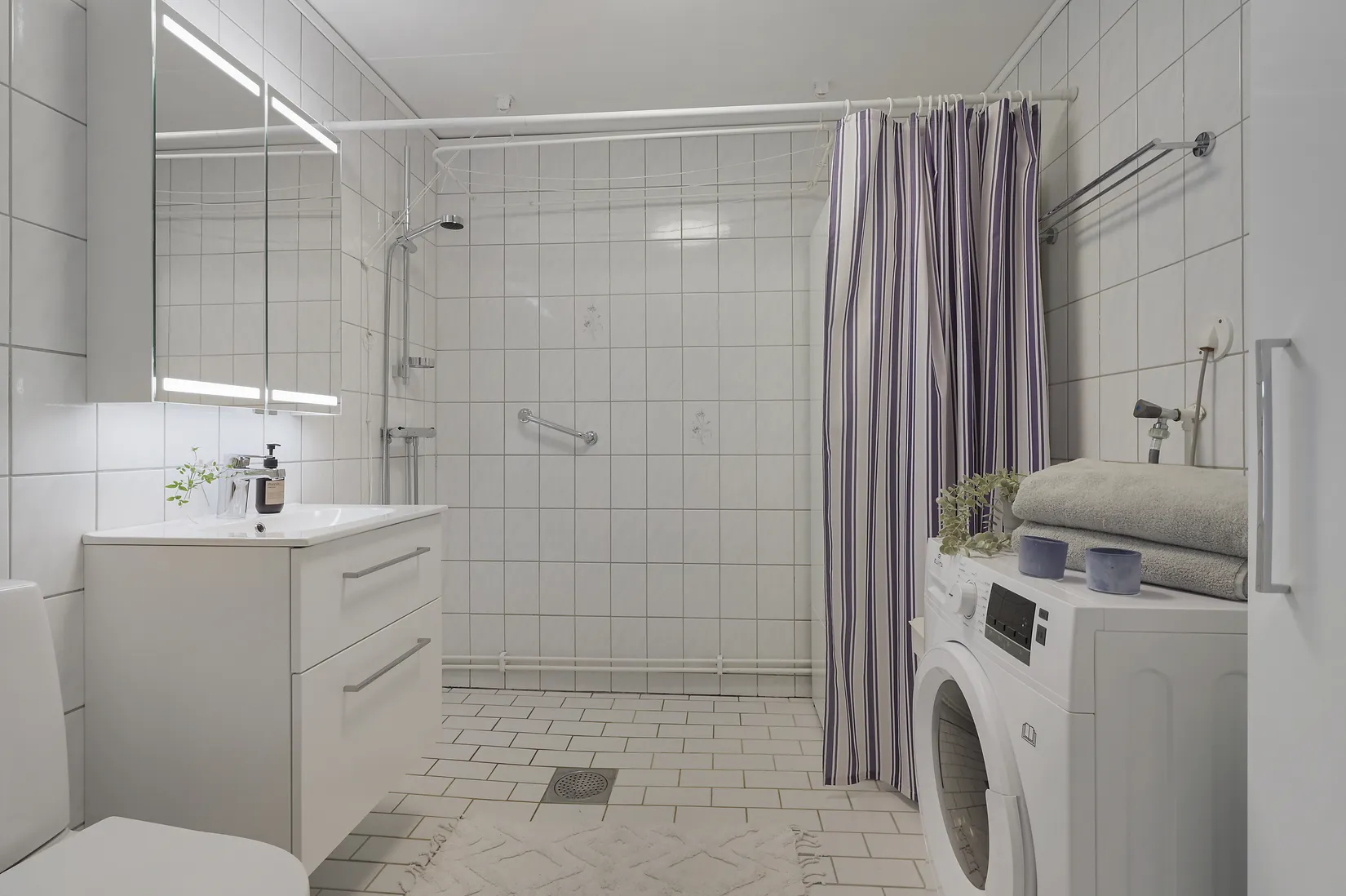 Radhus, Polstjärnans gränd 53, Skälby, Järfälla