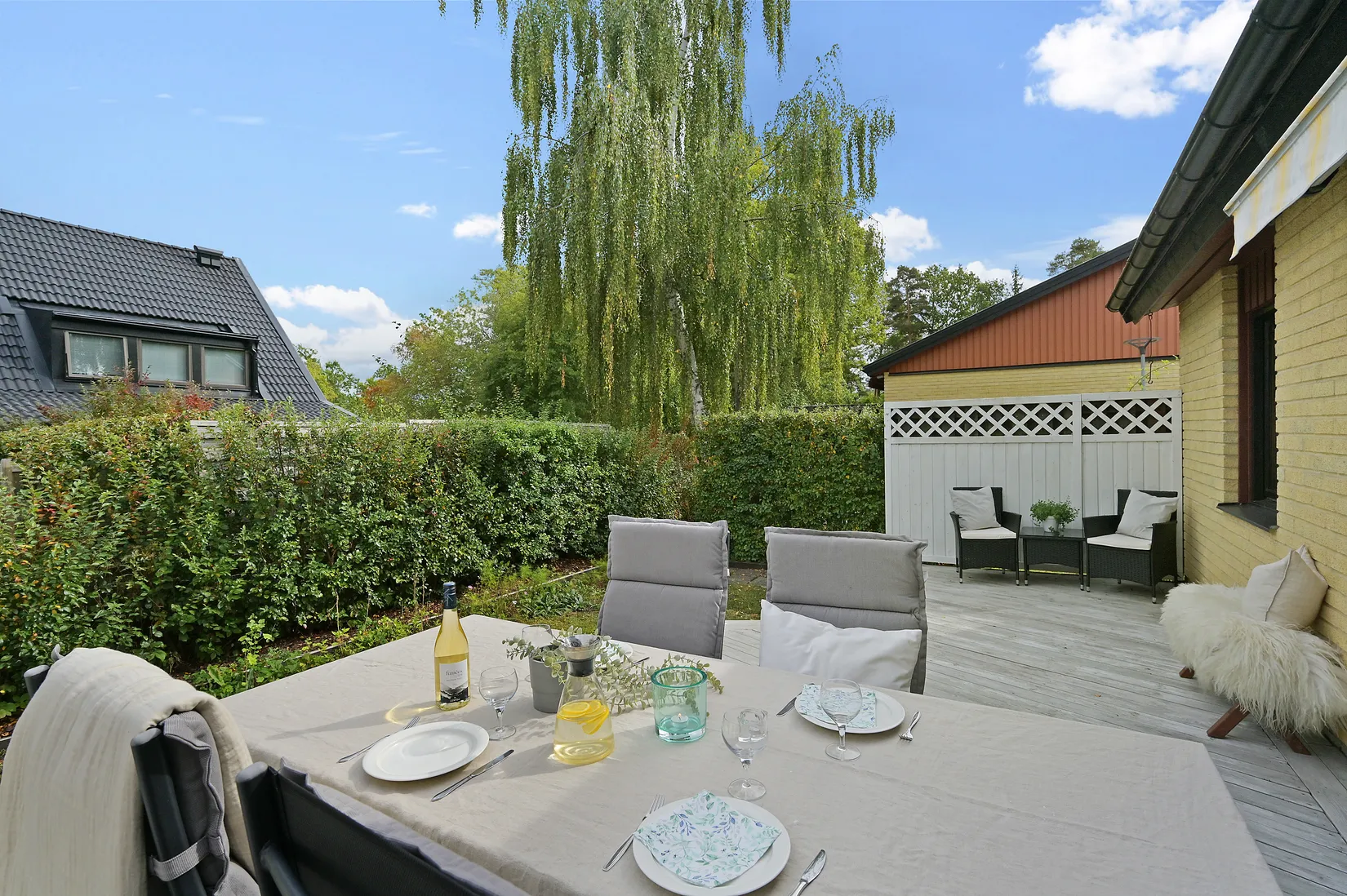 Radhus, Polstjärnans gränd 53, Skälby, Järfälla