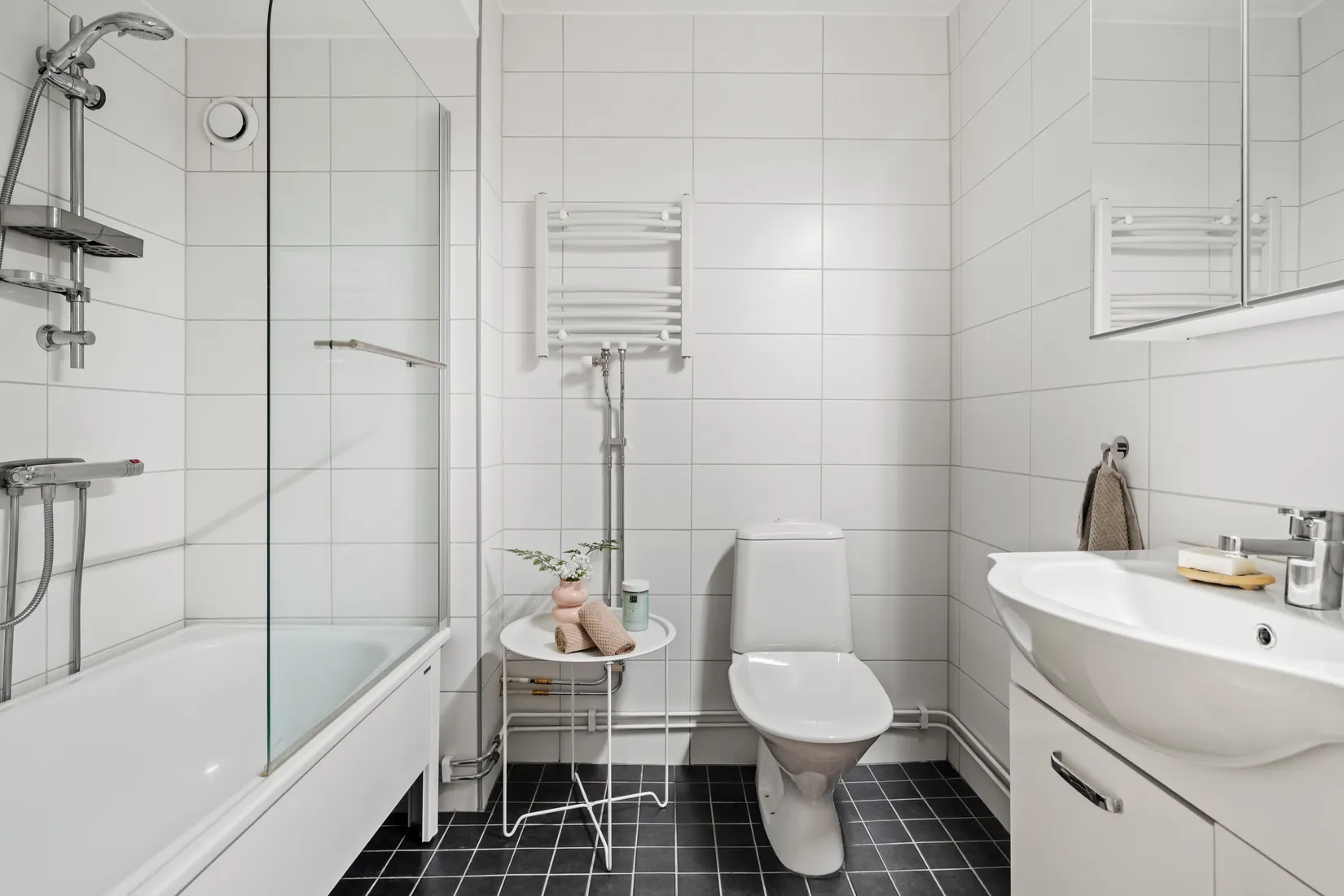 Radhus, Luleåvägen 351, Granloholm, Sundsvall