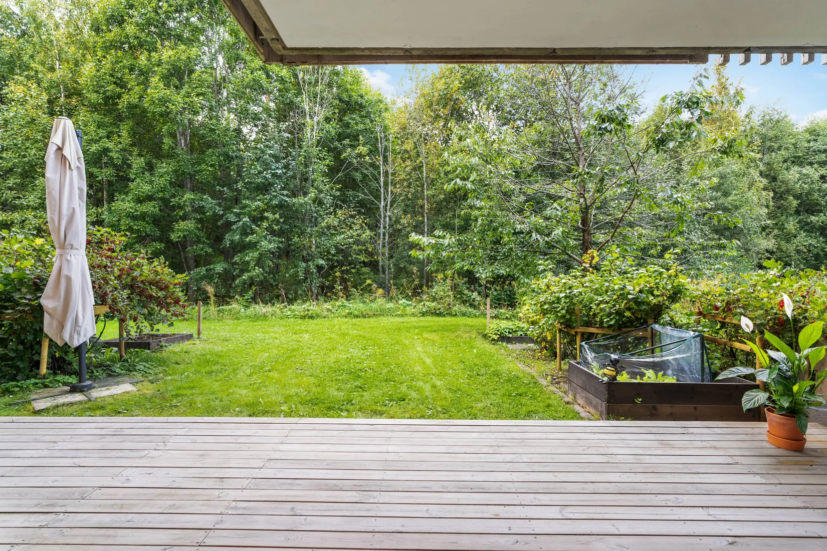 Radhus, Luleåvägen 351, Granloholm, Sundsvall
