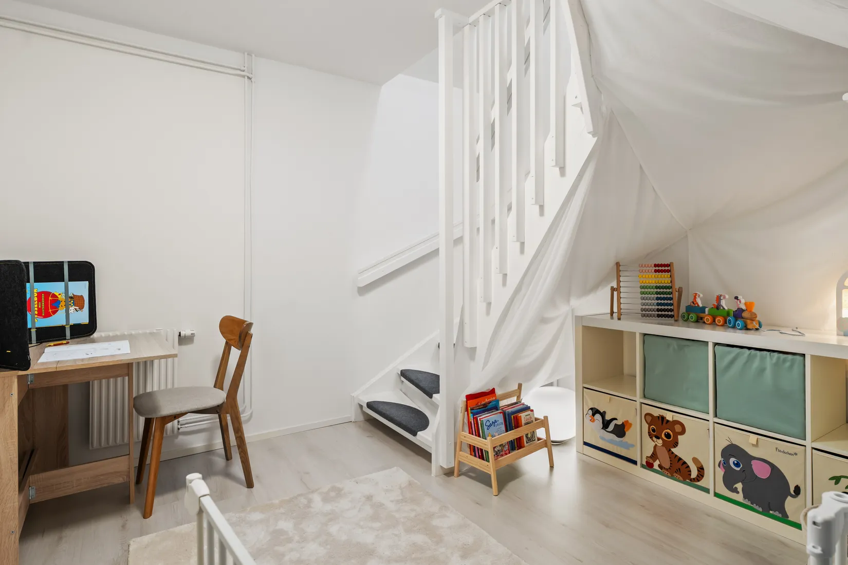 Radhus, Luleåvägen 351, Granloholm, Sundsvall