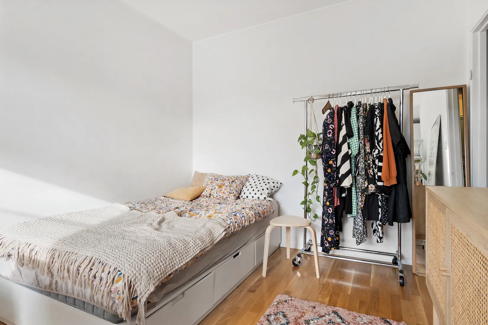 Bostadsrätt, Emågatan 14, 3tr, Bagarmossen, Stockholm