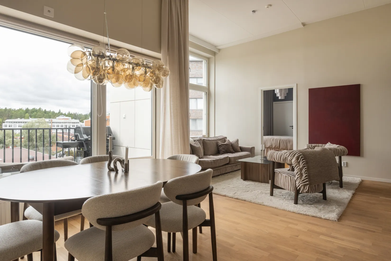 Bostadsrätt, Källtorpsvägen 9, 3,5 meter takhöjd!, Näsby Park, Täby
