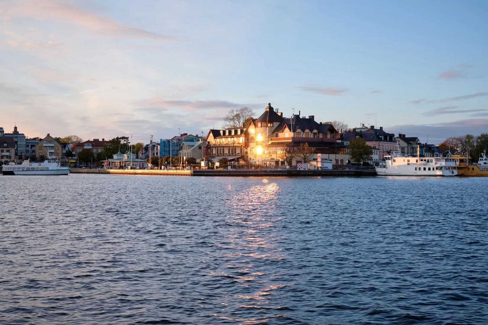 Bostadsrätt, Hamngatan 17, Stadskärnan i Vaxholm, Vaxholm