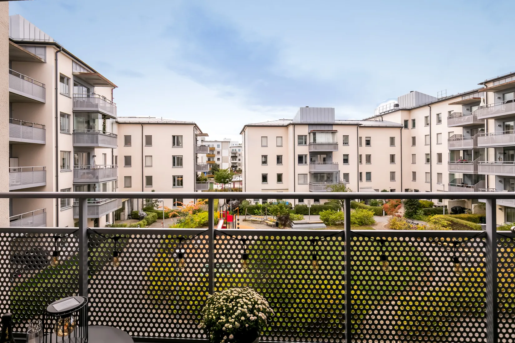 Bostadsrätt, Gustavsbergs allé 36, Porslinskvarteren, Gustavsbergs Hamn, Värmdö