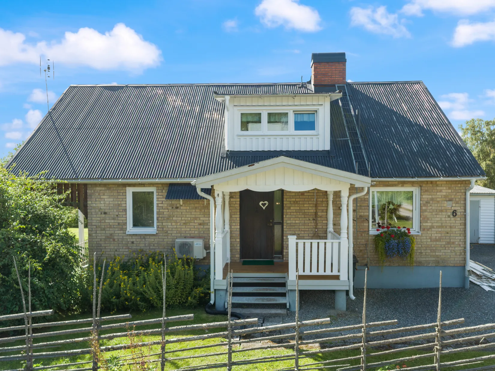 Villa, Yxgatan 6, Brunne, Kramfors