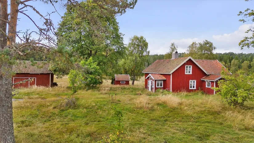 Gård/Skog, Röane 19, Munkedal